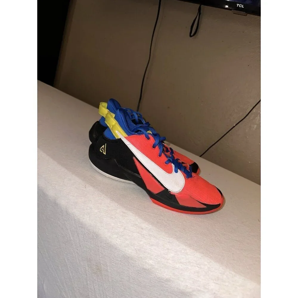 CN8574 606 Nike Zoom Freak 2 BrIght Crimson Red White Size 6.5 Y Womens 8